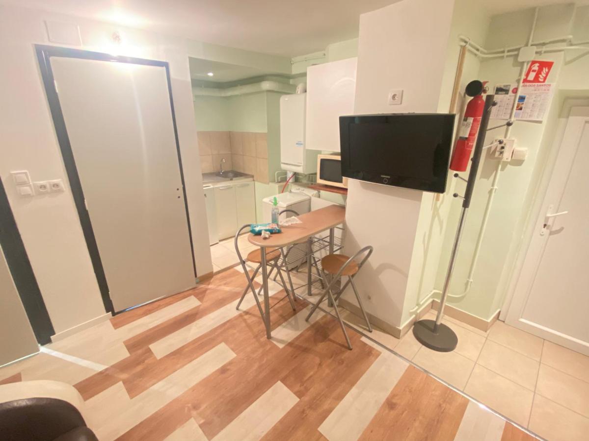 Jolis Studio Meuble Angerville  ภายนอก รูปภาพ